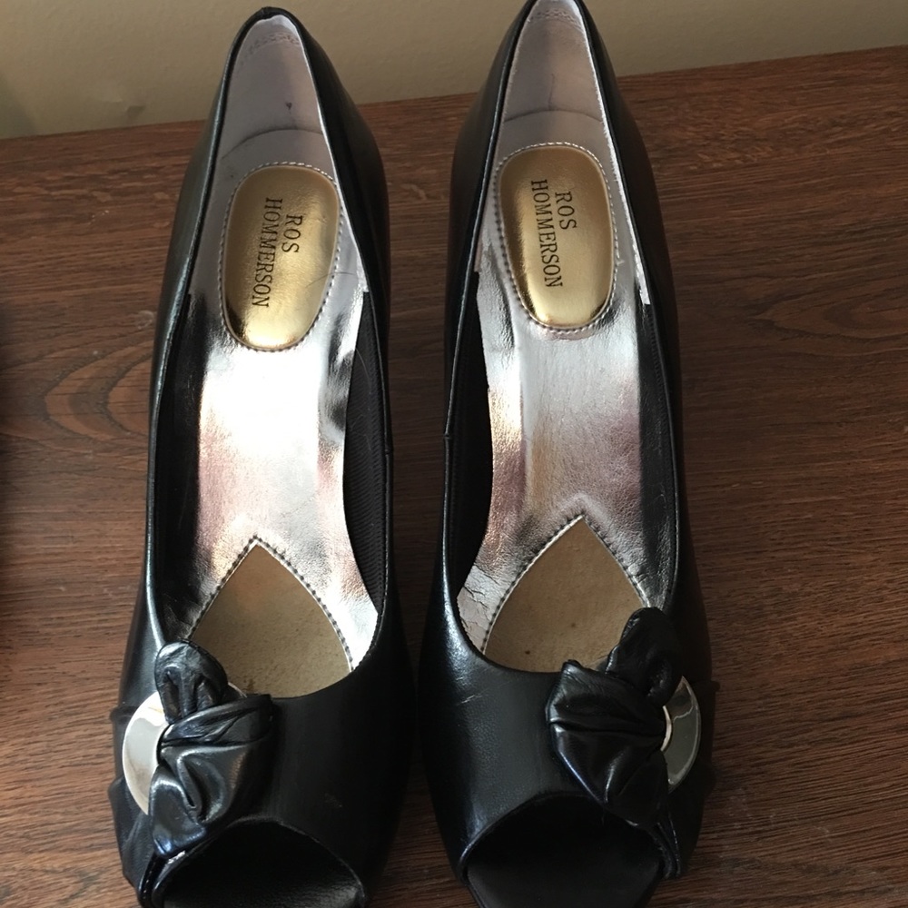 Ros Hommerson high heeled open toed shoes